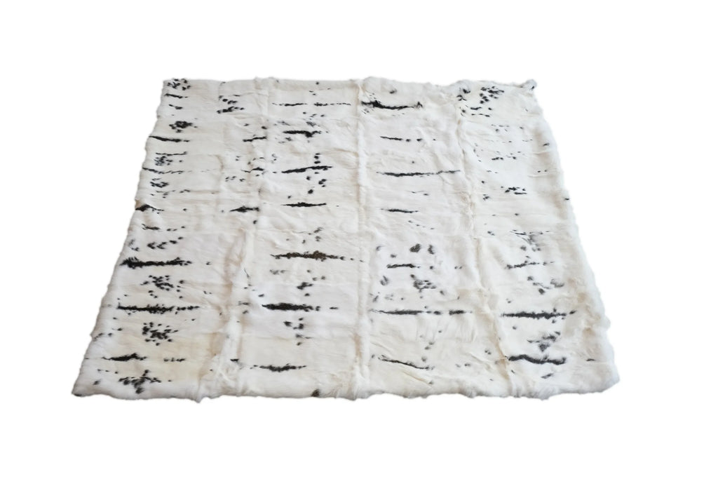 50″ X 60″ Black And White Rabbit Fur Plush Throw Blanket — view 3