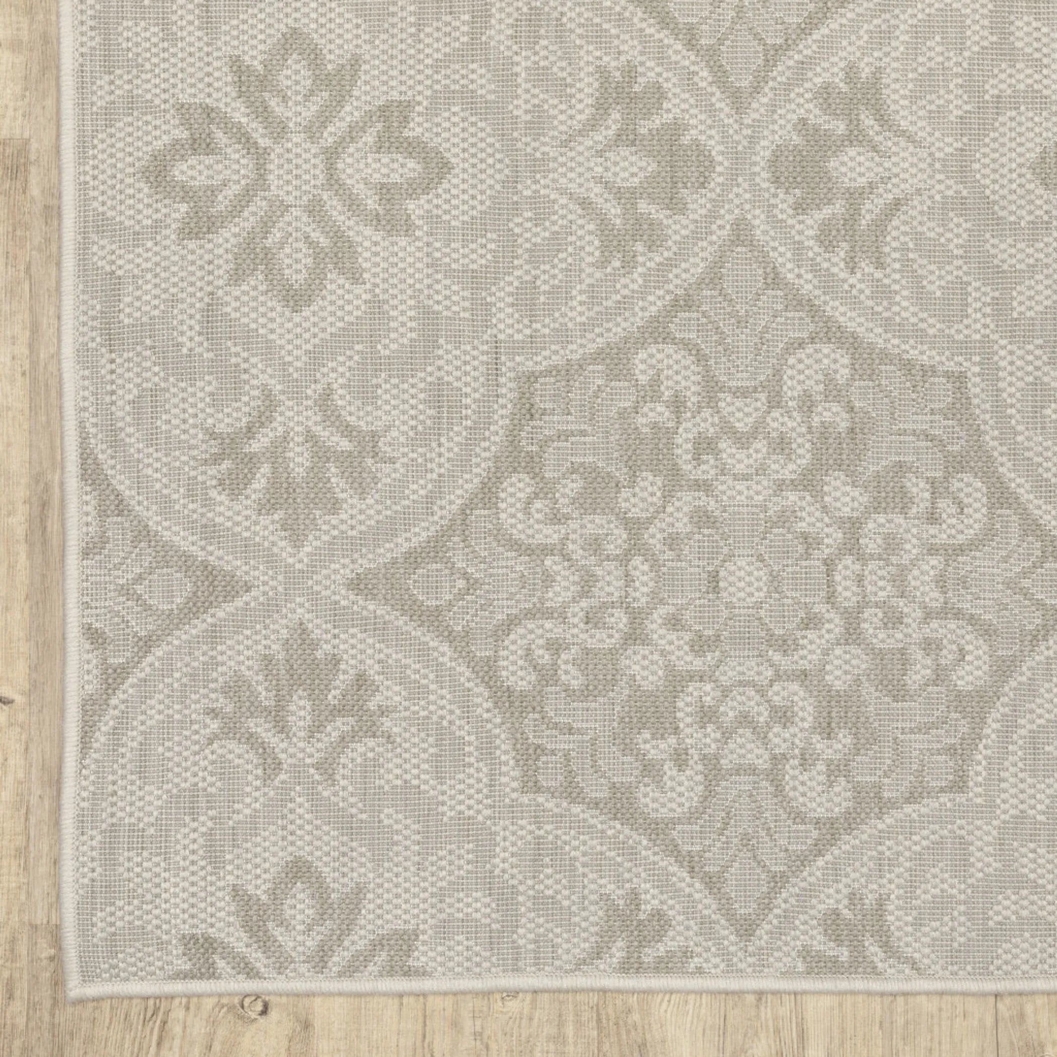 7′ X 9′ Gray and Ivory Floral Stain Resistant Indoor Outdoor Area Rug — view 3