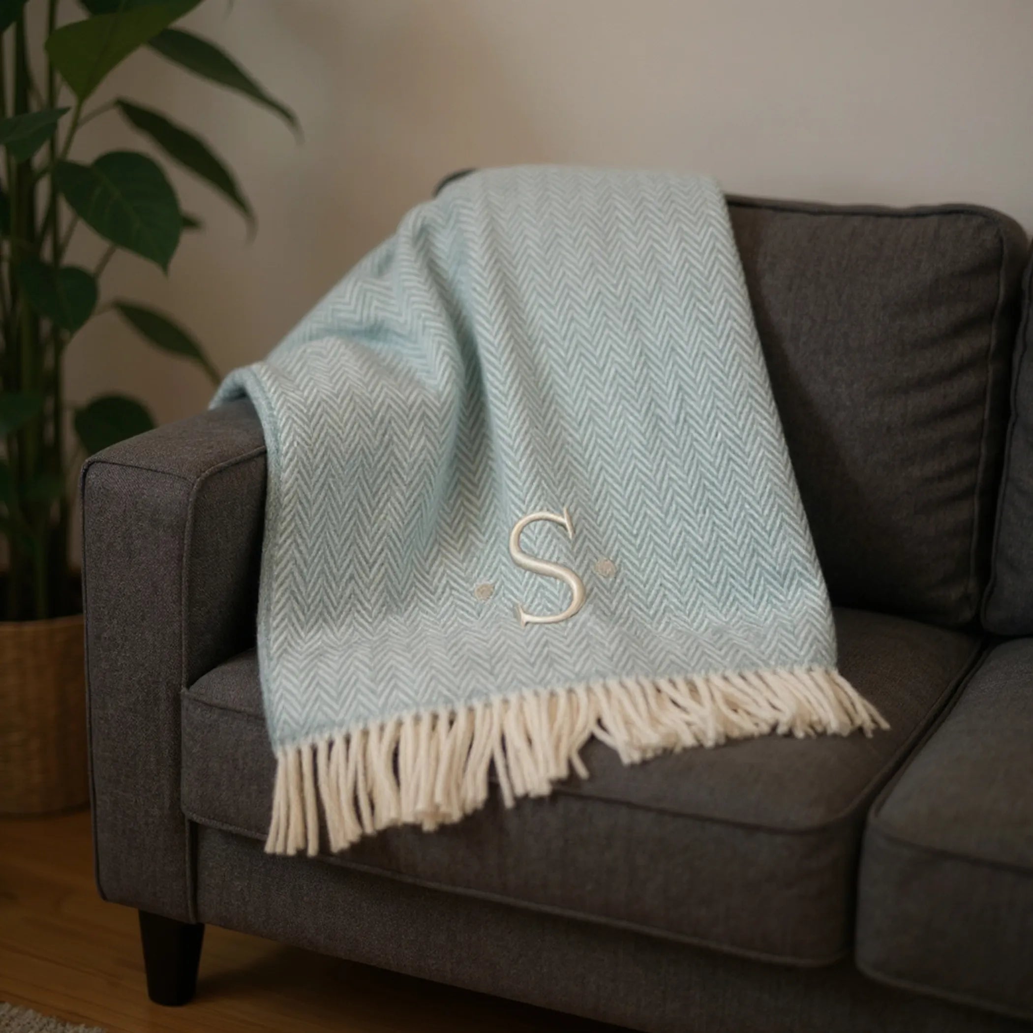Herringbone Cotton Blend S Initial Throw Blanket with Tassels And Embroidery — view 2