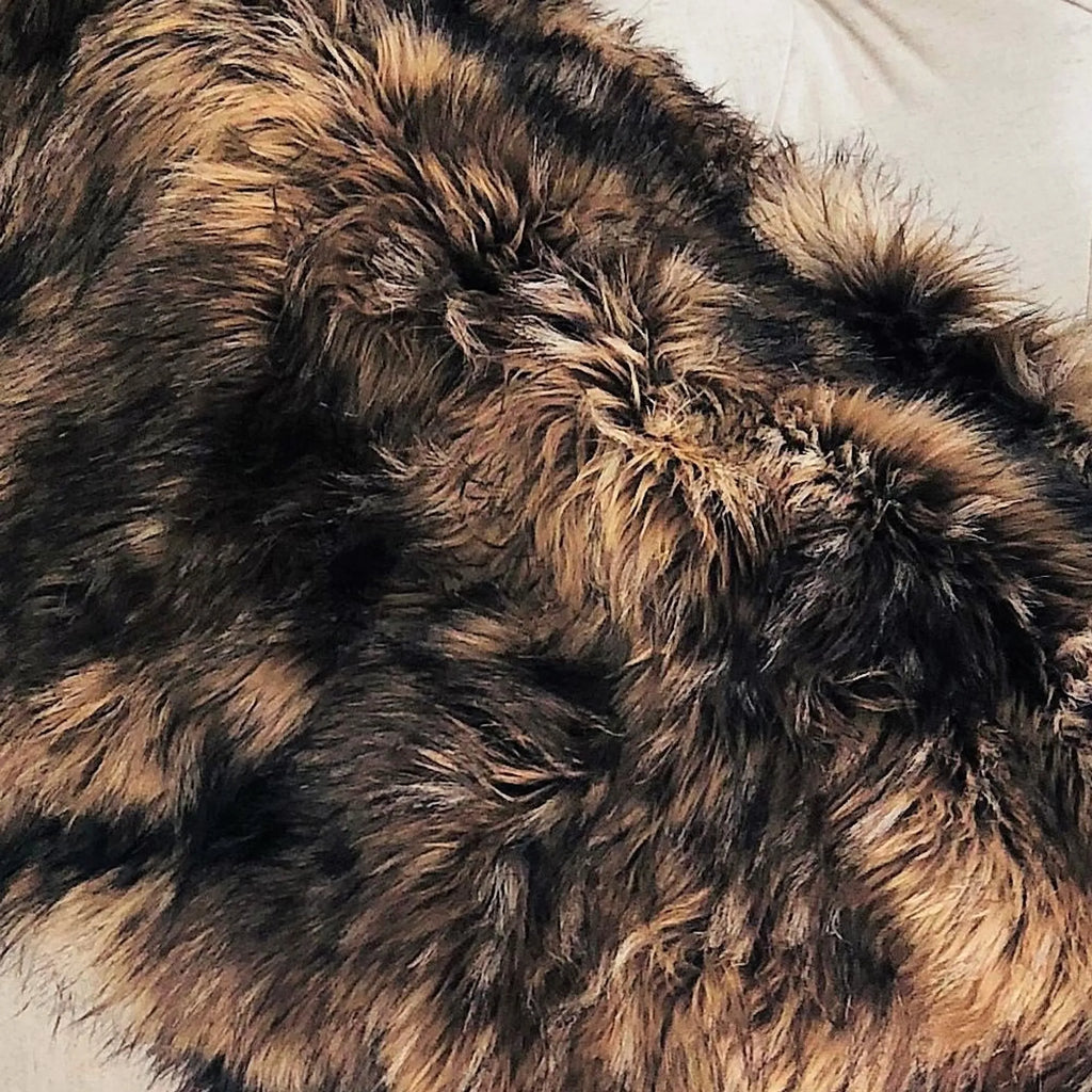 Plutus Brown Mountain Coyote Handmade Luxury Throw — view 3