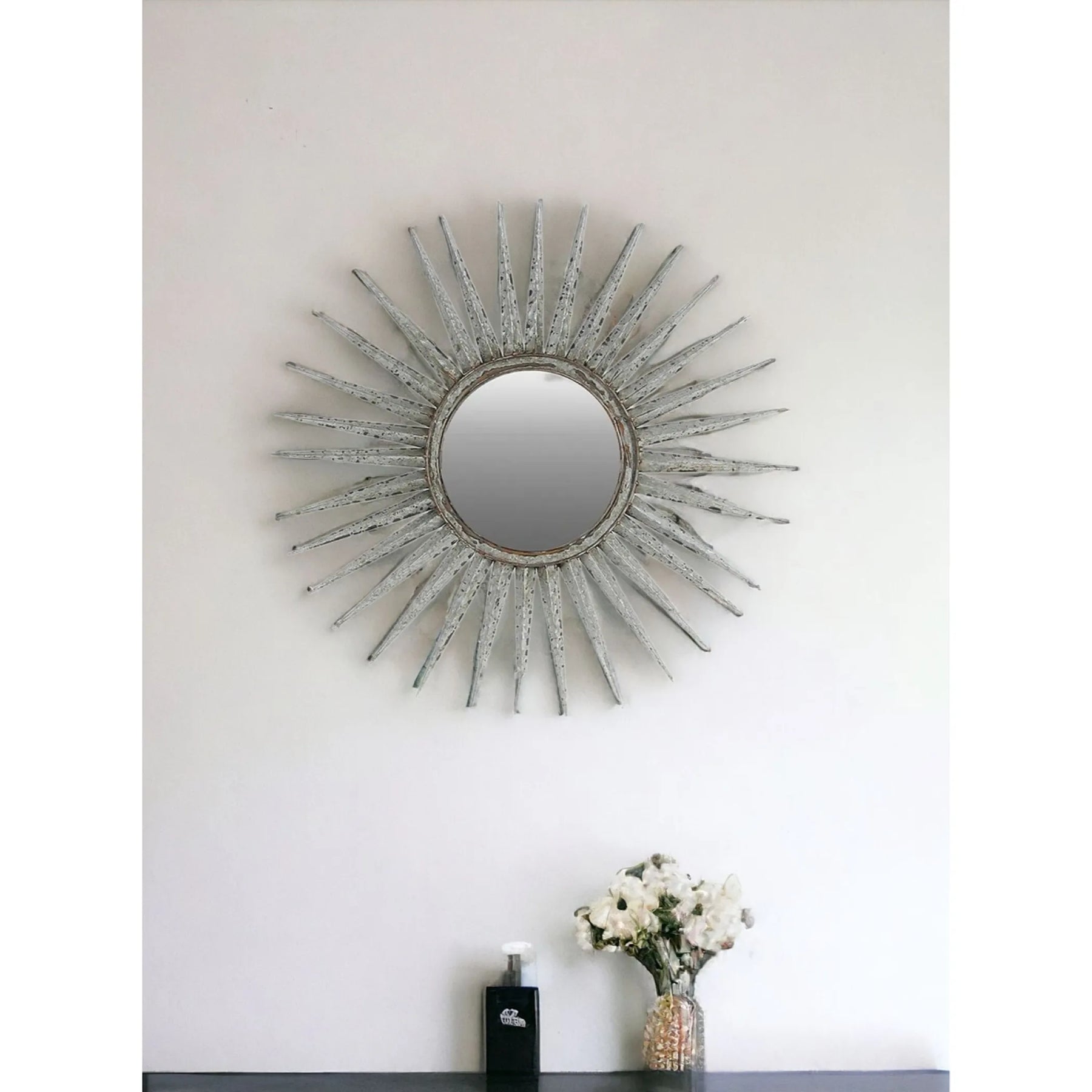 30″ Antiqued Silver Gray Sunburst Wall Mounted Accent Mirror
