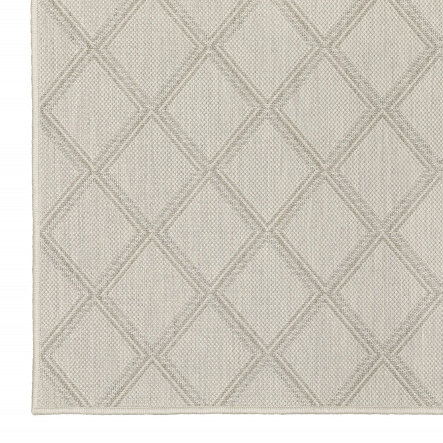 7′ X 9′ Gray and Ivory Geometric Stain Resistant Indoor Outdoor Area Rug — view 2