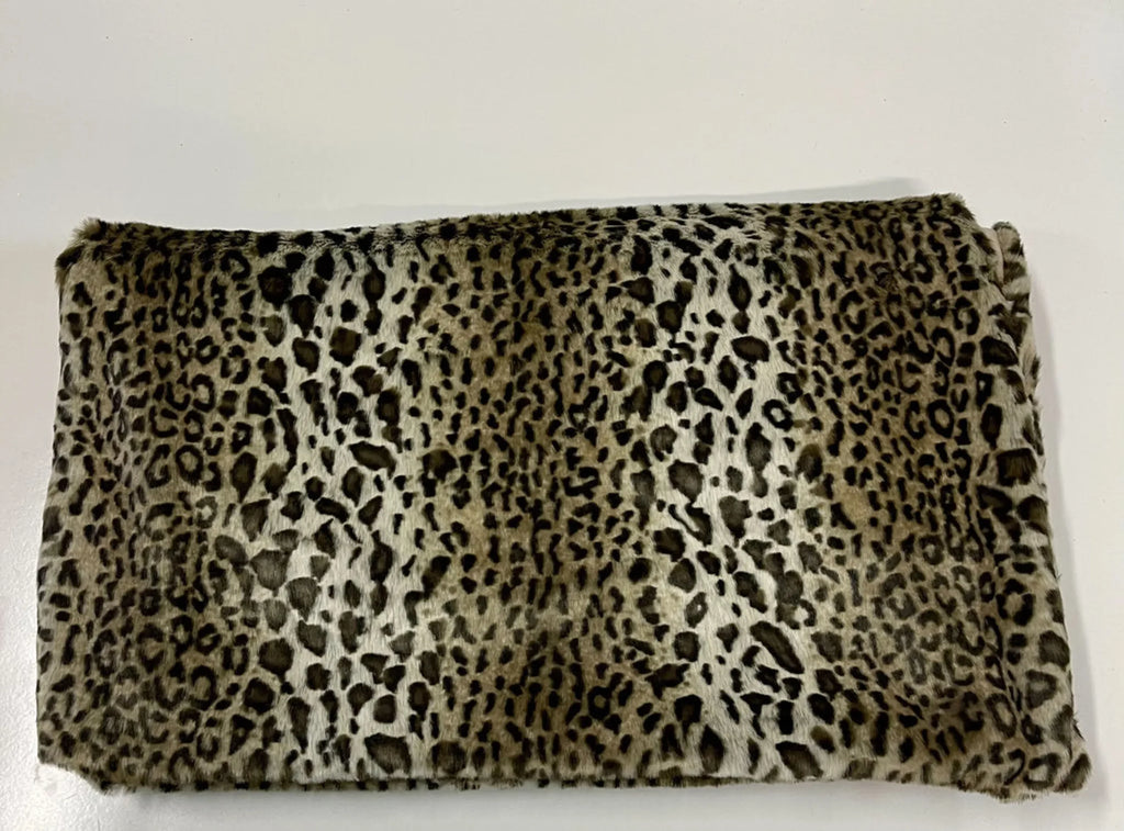 Ultra Soft Faux Fur Leopard Throw — view 4