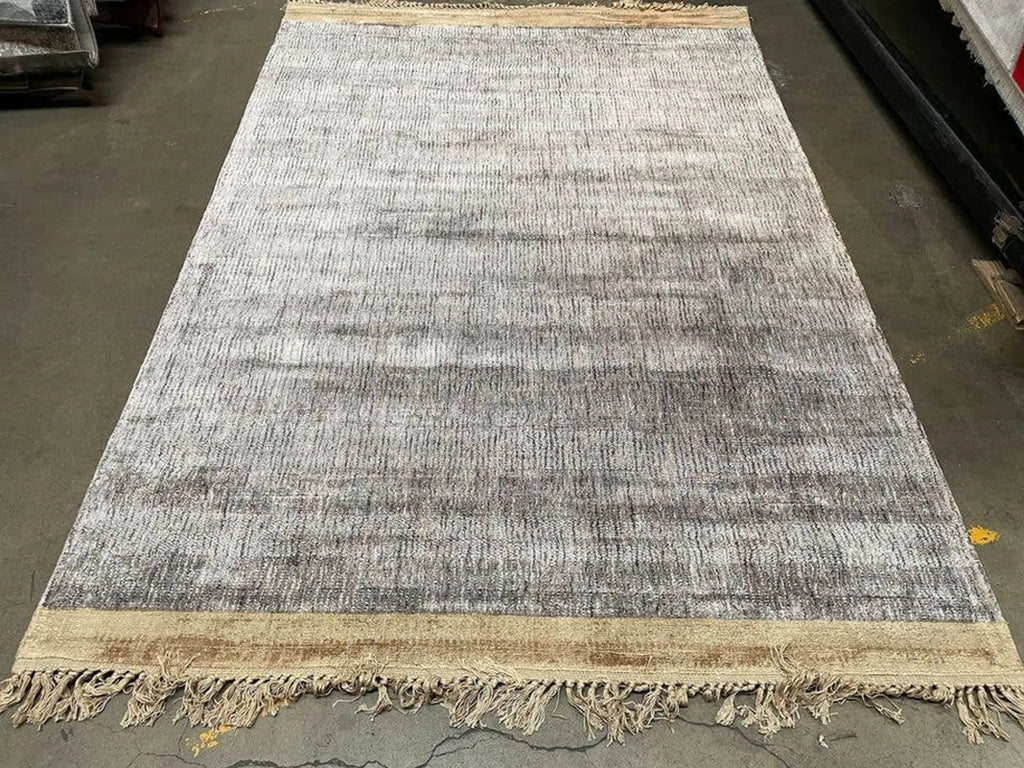 5’3″ x 7’6″ Feet Dark Grey Faux Silk Viscose Handmade Rug — view 2