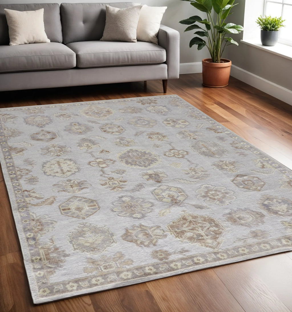 5′ X 8′ Gray and Ivory Floral Hand Knotted Area Rug