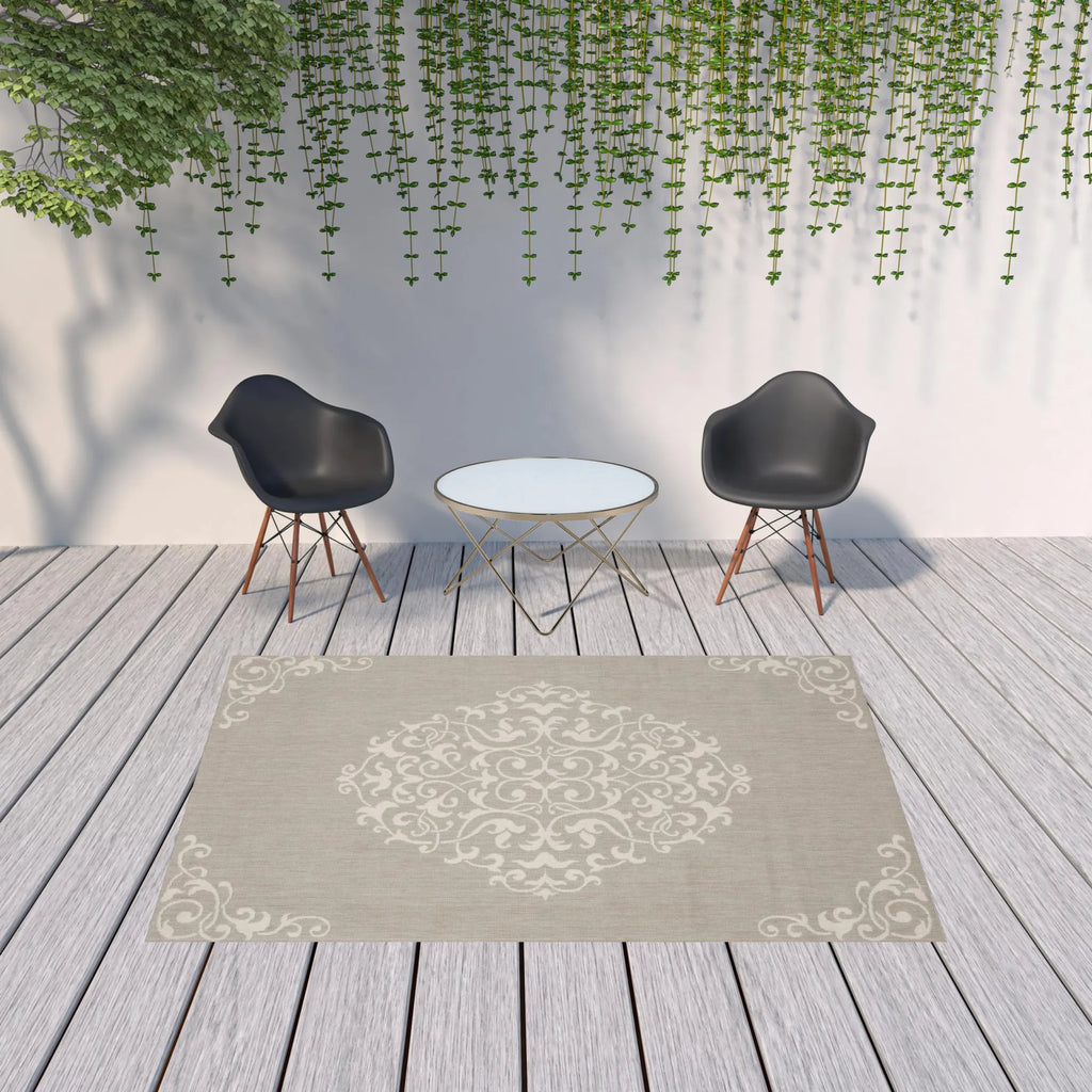 7′ X 9′ Gray and Ivory Oriental Stain Resistant Indoor Outdoor Area Rug — view 2