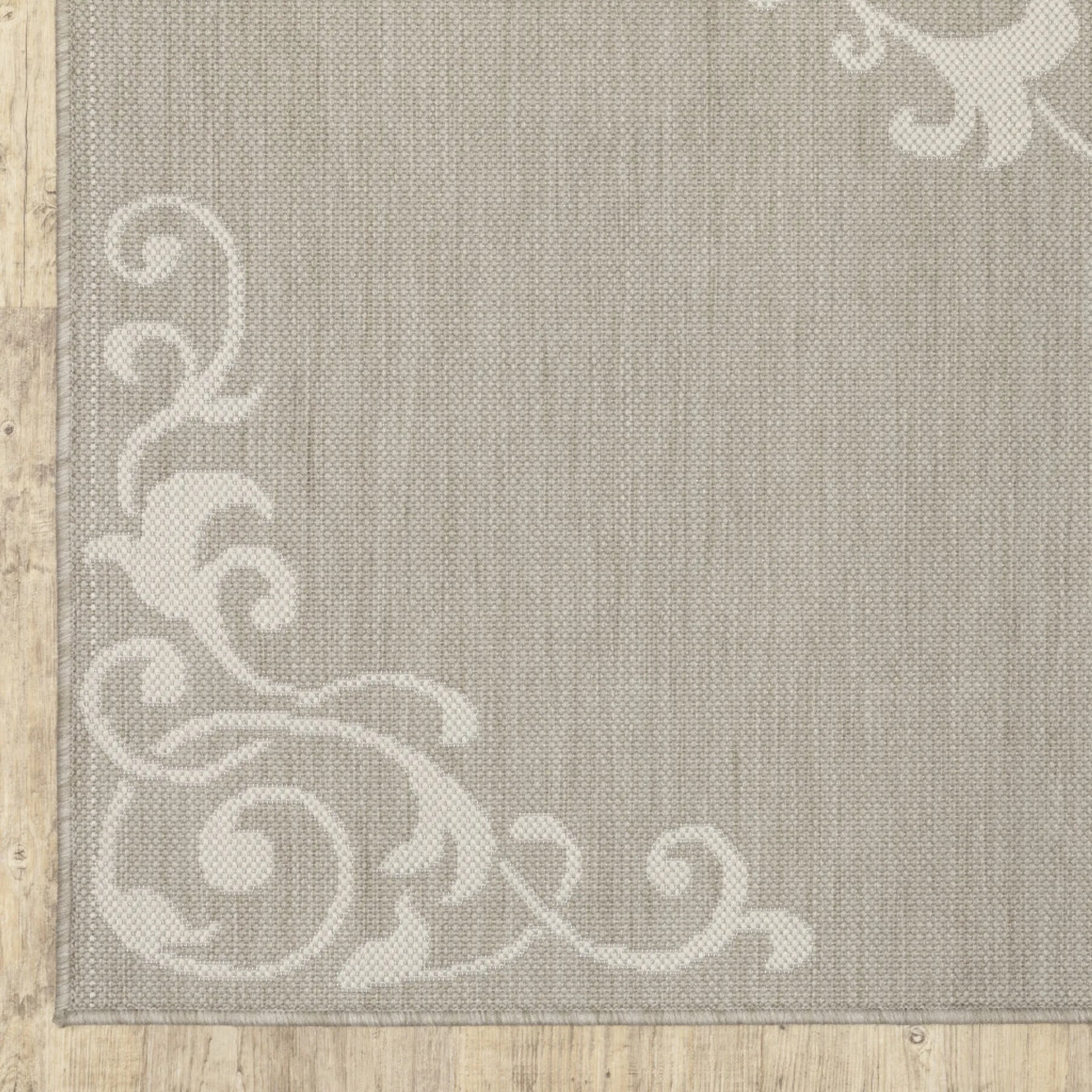 7′ X 9′ Gray and Ivory Oriental Stain Resistant Indoor Outdoor Area Rug — view 3
