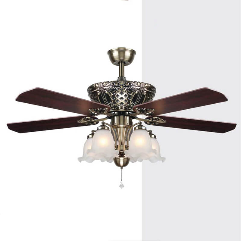 Ceiling Fan with Light QDR18