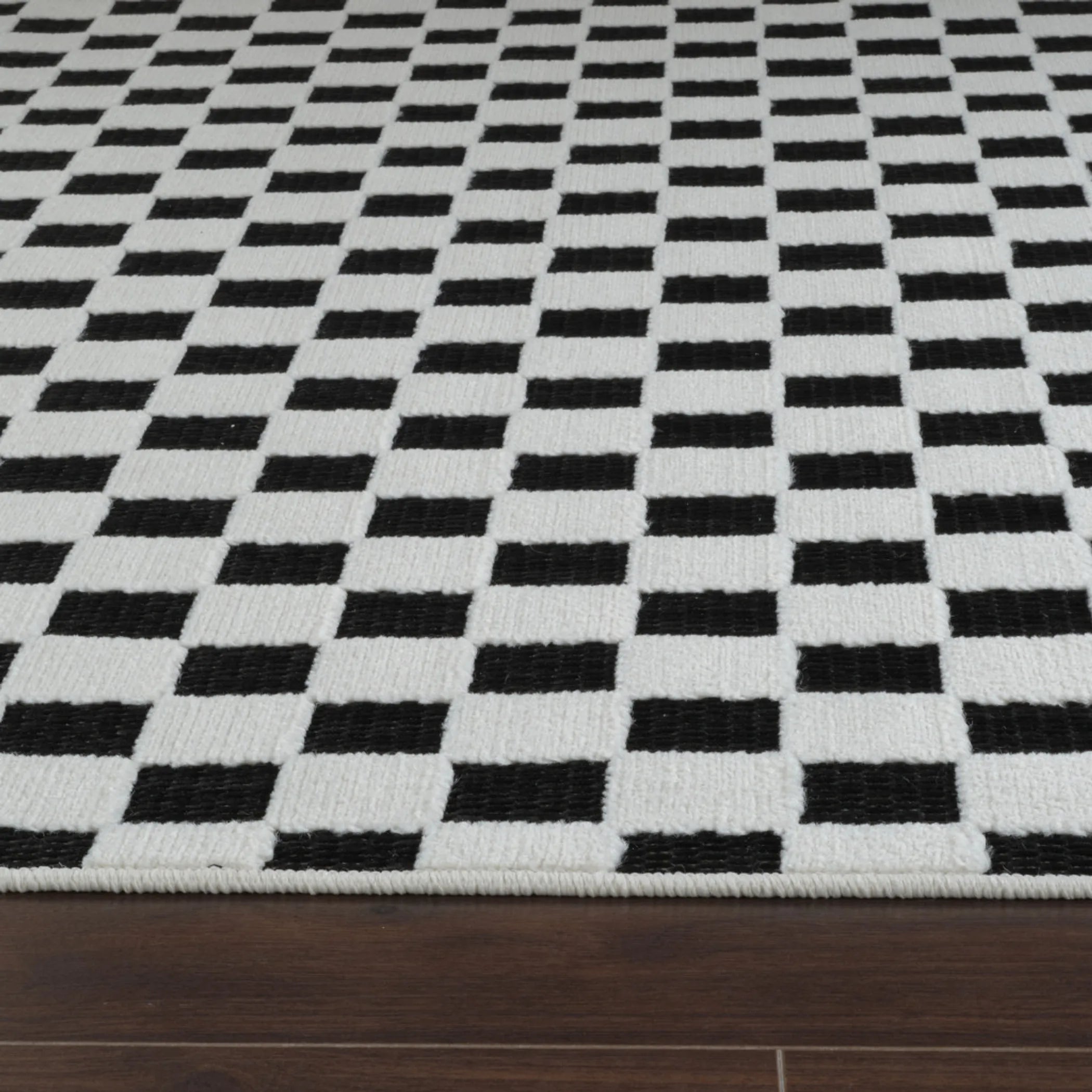 6′ X 9′ Black and White Geometric Distressed Indoor Outdoor Area Rug — view 4