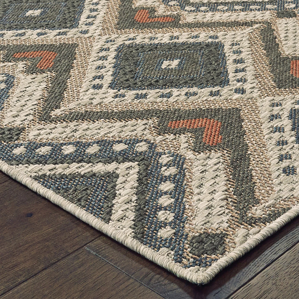 8′ x 10′ Gray Geometric Stain Resistant Indoor Outdoor Area Rug — view 3