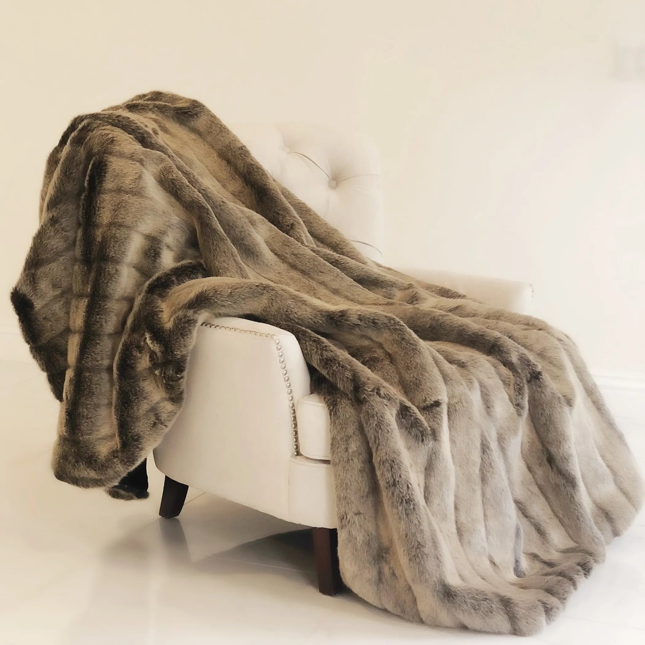 Plutus Frost Mink Dark Brown Faux Fur Luxury Throw — view 2