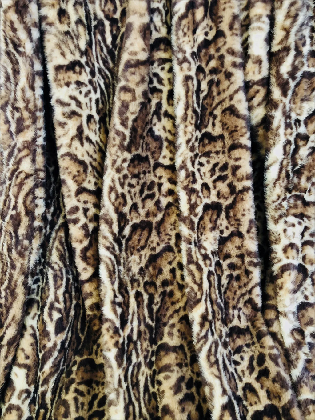 Plutus Jungle Cat Faux Fur Luxury Throw — view 3