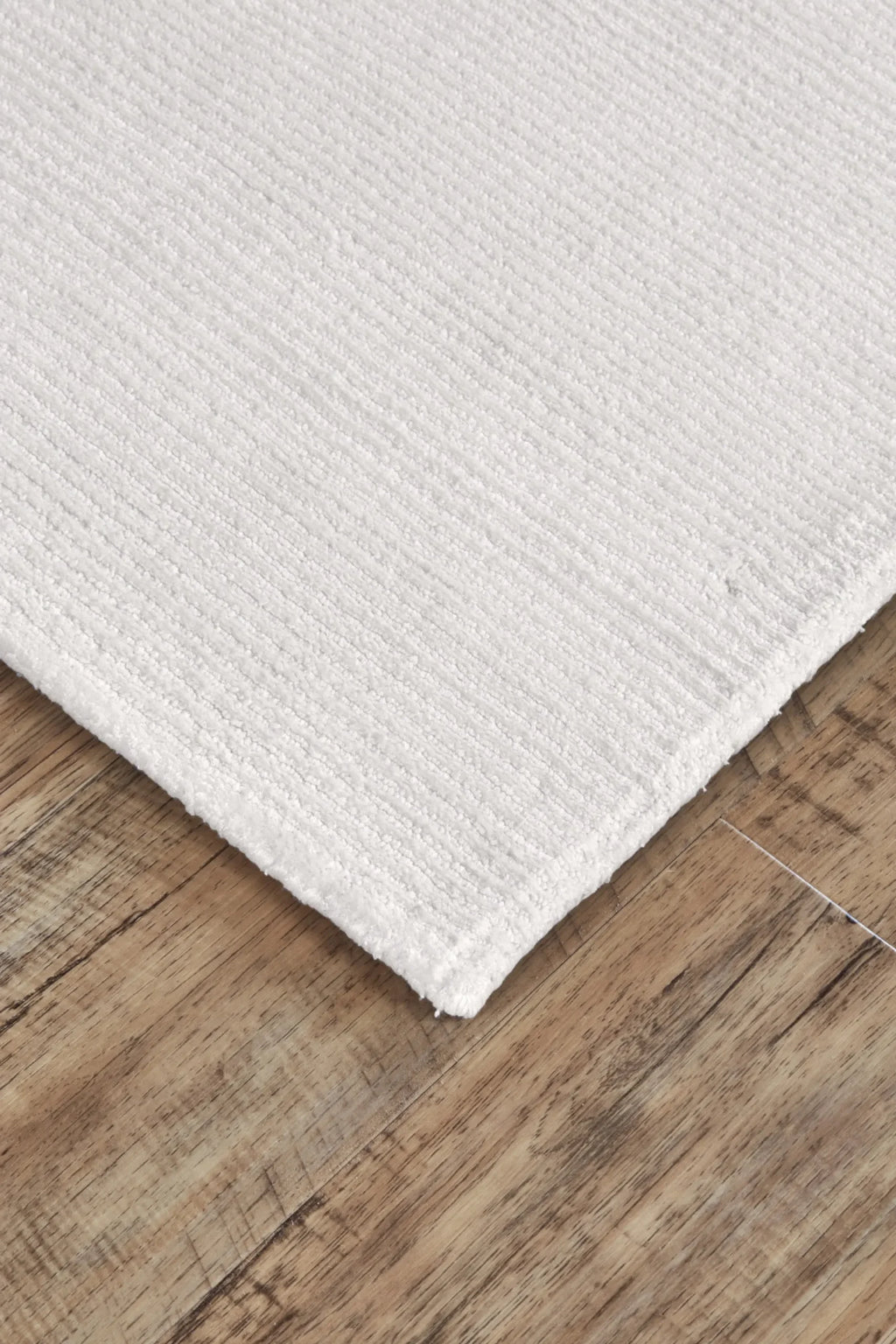 4′ X 6′ White Hand Woven Distressed Area Rug — view 3