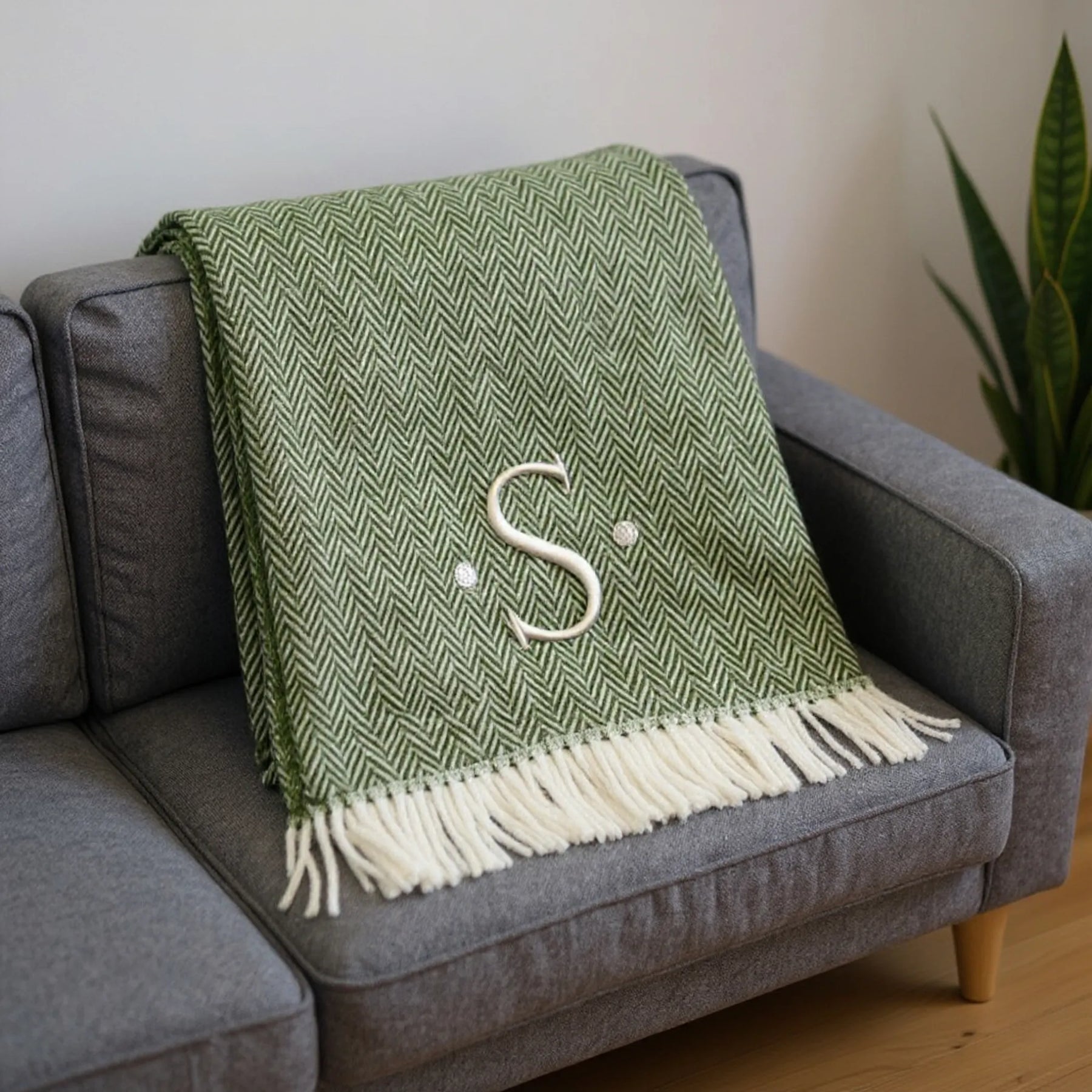 Herringbone Cotton Blend S Initial Throw Blanket with Tassels And Embroidery — view 2