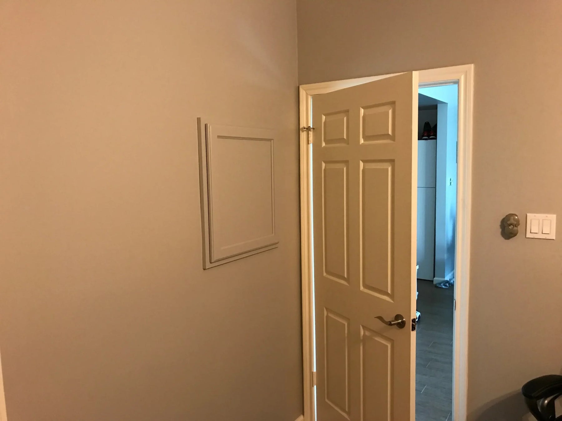 Luna Recessed Medicine Cabinet — view 4