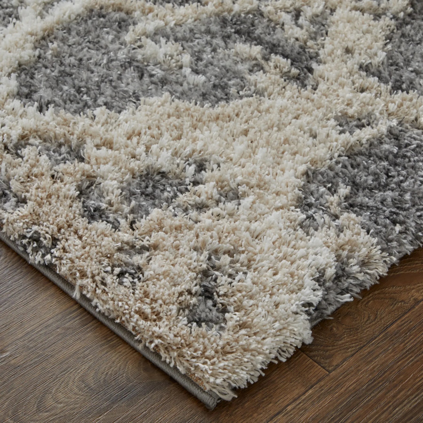 5′ X 8′ Gray And Ivory Abstract Power Loom Stain Resistant Area Rug — view 3