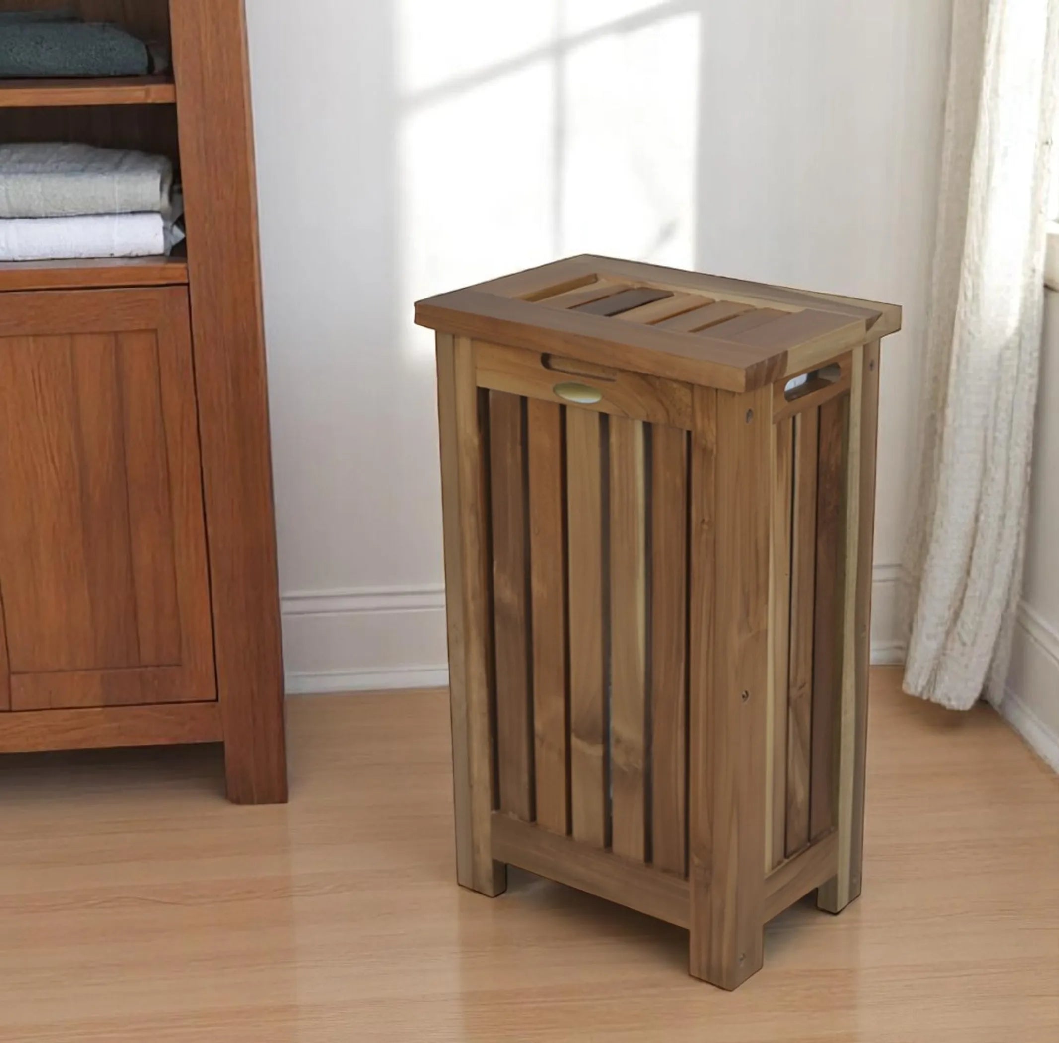 24″ Brown Solid Wood Laundry Hamper With Lid — view 2
